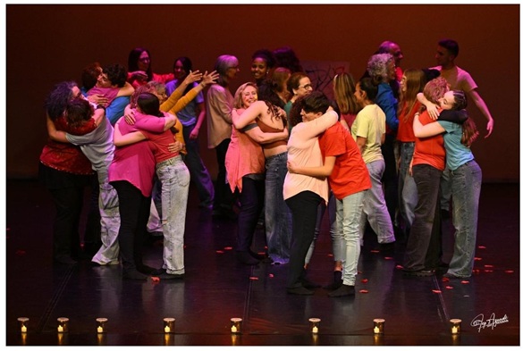 Un momento de la representación pública.